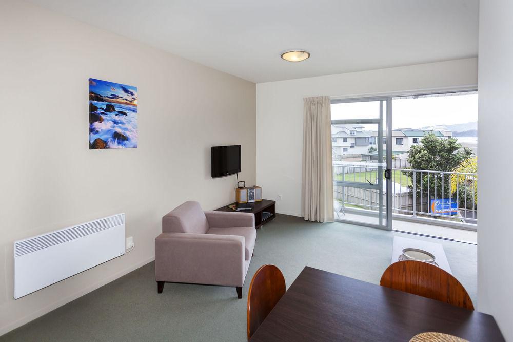 Oceans Resort Whitianga Extérieur photo